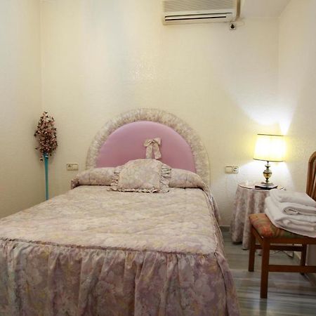 Hostal Jimenez Azuaga Zimmer foto